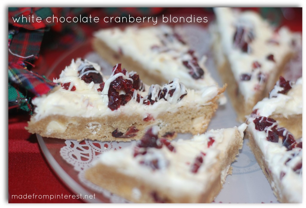 Similiar to Starbuck's Cranberry Bliss Cookies, these White Chocolate Cranberry Blondies are amazing! madefrompinterest.net
