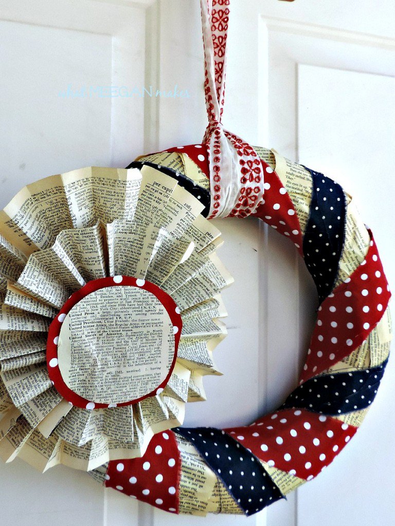 July-4-book-page-wreath