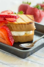 Grilled-Strawberry-Cheesecake-4